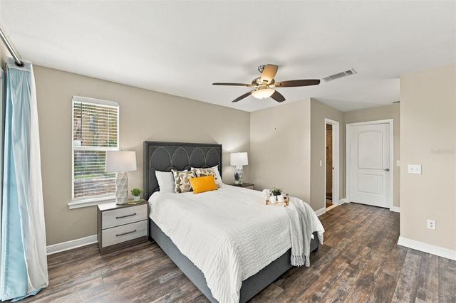 13017 LORNA PLACE, Tampa, FL 33618