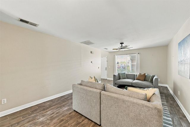 13017 LORNA PLACE, Tampa, FL 33618
