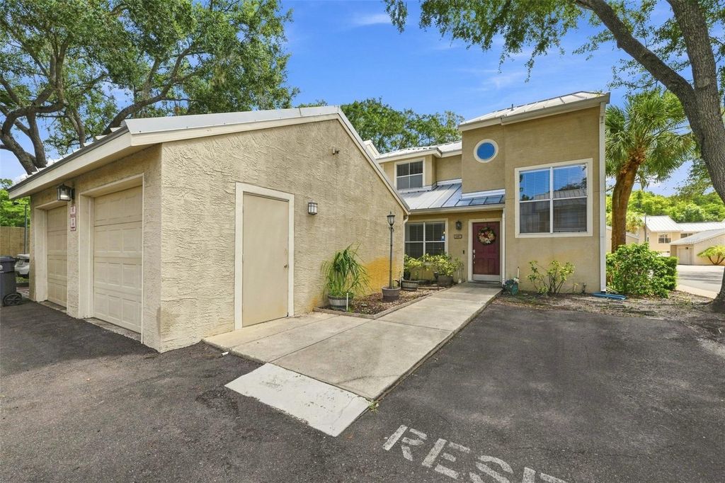 13017 LORNA PLACE, Tampa, FL 33618