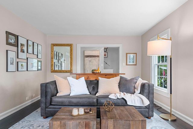 254 WARREN COURT, Green Bay, WI 54301