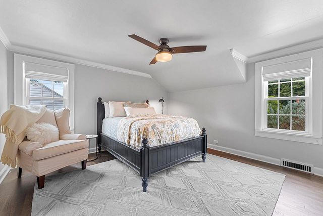 254 WARREN COURT, Green Bay, WI 54301