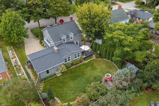 254 WARREN COURT, Green Bay, WI 54301