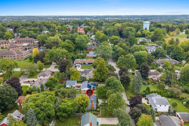 254 WARREN COURT, Green Bay, WI 54301