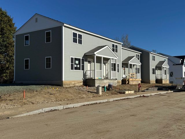 18 Birdie Grv Unit C, Rochester, NH 03839