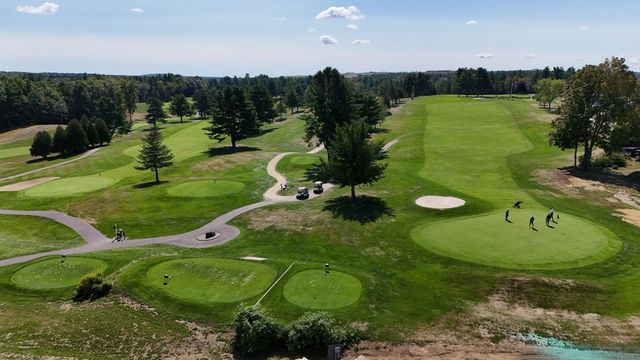 18 Birdie Grv Unit C, Rochester, NH 03839