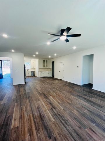 137 Leatherwood Circle, Batesville, AR 72501