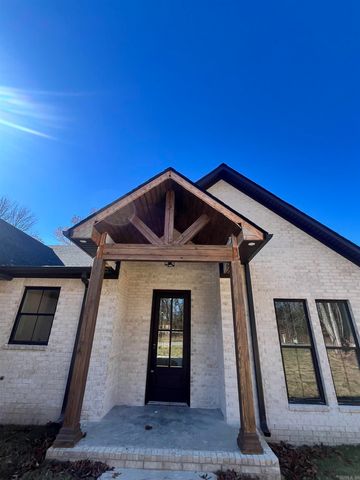 137 Leatherwood Circle, Batesville, AR 72501