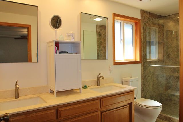 3011 Edgewood Drive, Medford, OR 97504