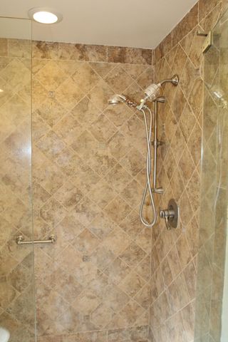 3011 Edgewood Drive, Medford, OR 97504