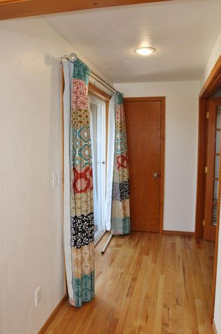 3011 Edgewood Drive, Medford, OR 97504