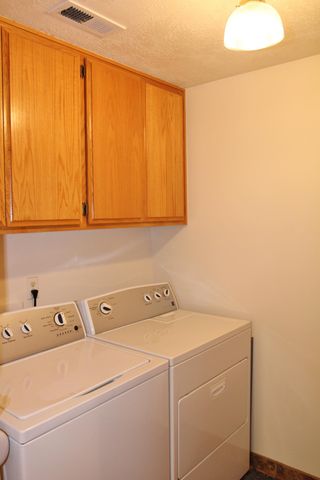 3011 Edgewood Drive, Medford, OR 97504