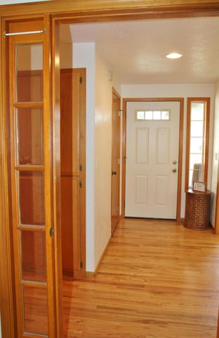 3011 Edgewood Drive, Medford, OR 97504