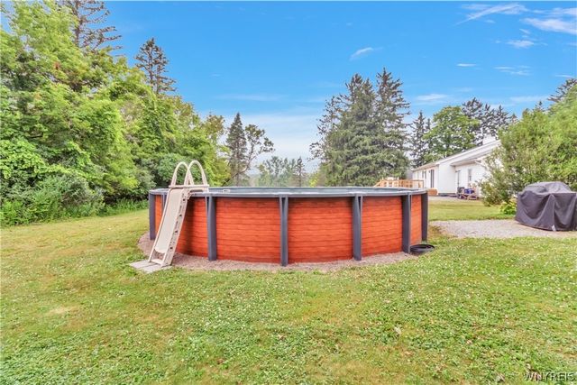 5490 Chestnut Ridge Road, Orchard Park, NY 14127