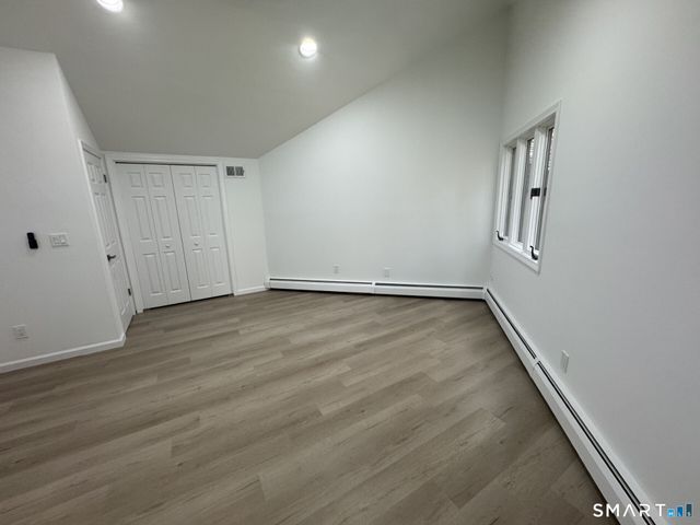 4 Earls Court C, Farmington, CT 06032