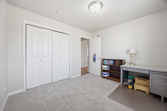 7045 14th Street S, Fargo, ND 58104