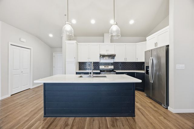 7045 14th Street S, Fargo, ND 58104