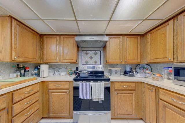1105 WOODCREST AVENUE, Clearwater, FL 33756