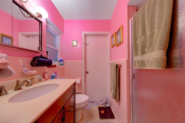 1105 WOODCREST AVENUE, Clearwater, FL 33756