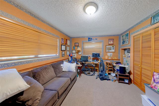 1105 WOODCREST AVENUE, Clearwater, FL 33756