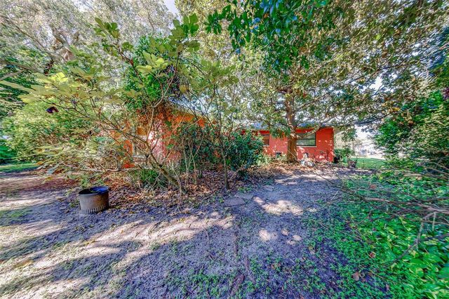 1105 WOODCREST AVENUE, Clearwater, FL 33756
