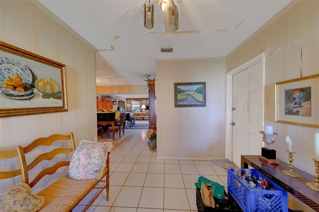 1105 WOODCREST AVENUE, Clearwater, FL 33756