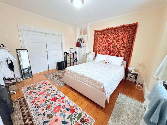 220-224 Washington 7A, Brookline, MA 02445