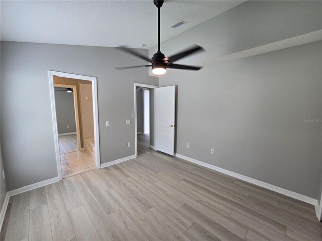 2721 PANKAW LANE, Valrico, FL 33596