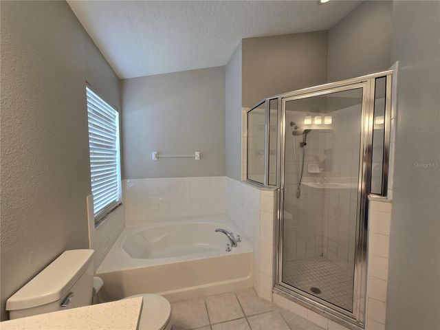 2721 PANKAW LANE, Valrico, FL 33596