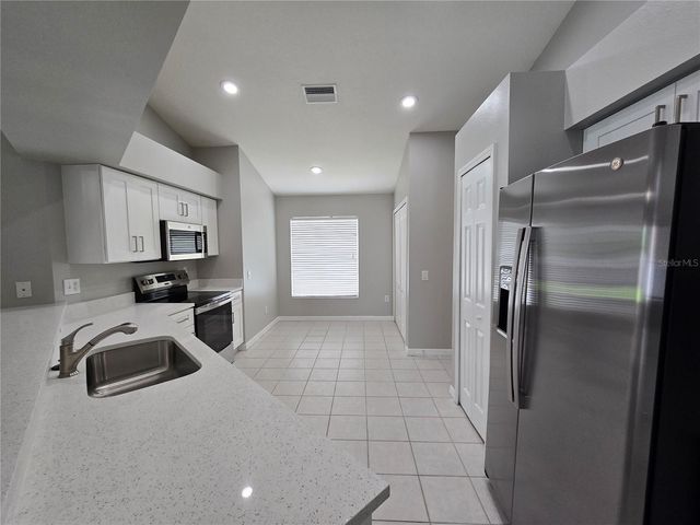 2721 PANKAW LANE, Valrico, FL 33596