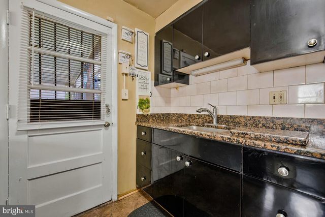 1307 WOODLARK DR, District Heights, MD 20747