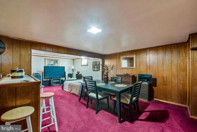 1307 WOODLARK DR, District Heights, MD 20747