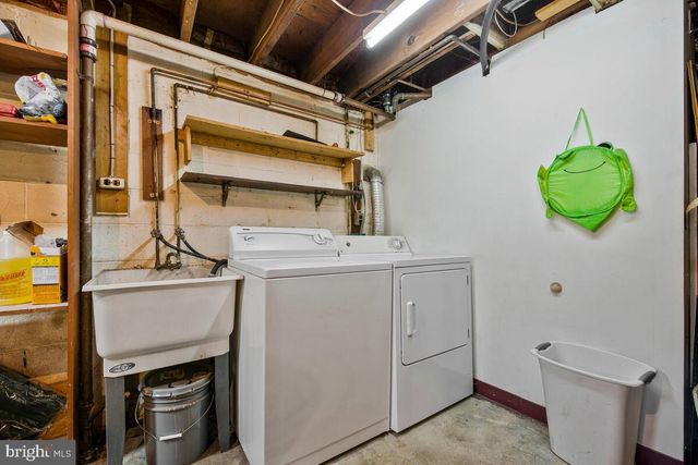 1307 WOODLARK DR, District Heights, MD 20747