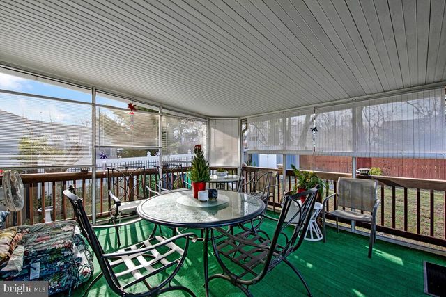 1307 WOODLARK DR, District Heights, MD 20747