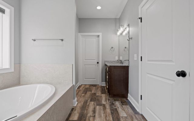 2821 Clear Brooks Drive, Signal Mountain, TN 37377