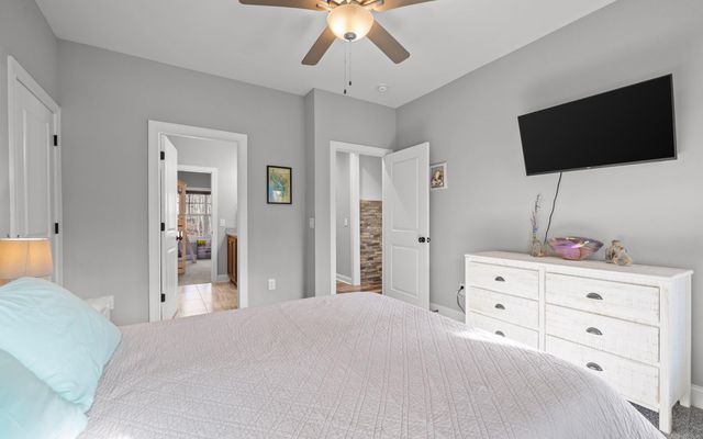 2821 Clear Brooks Drive, Signal Mountain, TN 37377