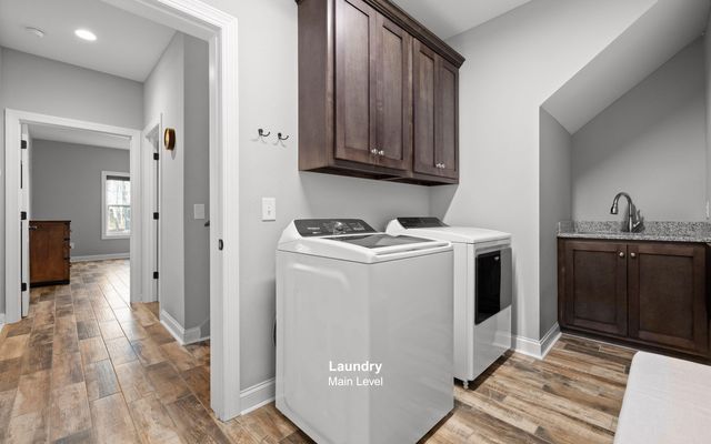 2821 Clear Brooks Drive, Signal Mountain, TN 37377