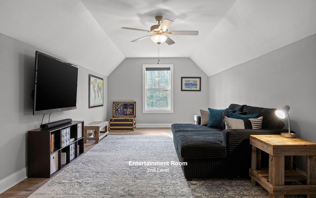 2821 Clear Brooks Drive, Signal Mountain, TN 37377