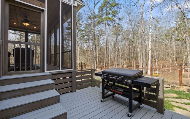 2821 Clear Brooks Drive, Signal Mountain, TN 37377