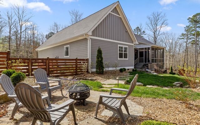 2821 Clear Brooks Drive, Signal Mountain, TN 37377