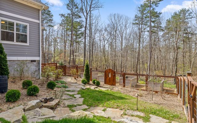 2821 Clear Brooks Drive, Signal Mountain, TN 37377