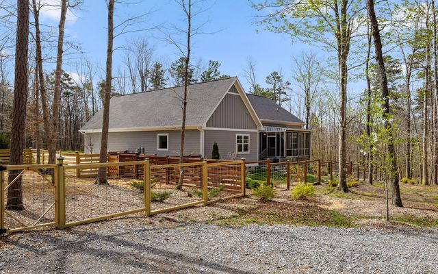 2821 Clear Brooks Drive, Signal Mountain, TN 37377