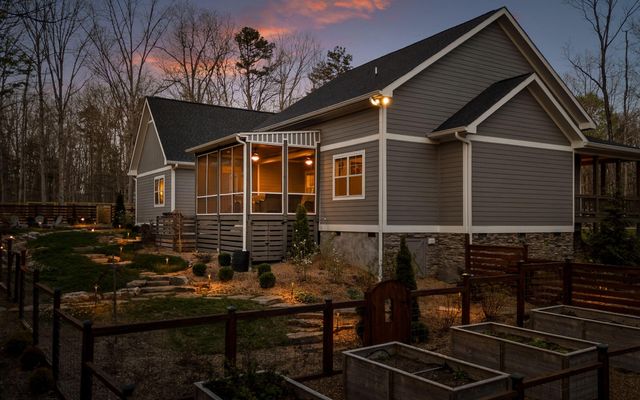 2821 Clear Brooks Drive, Signal Mountain, TN 37377