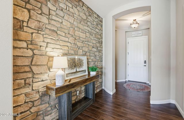 1925 N Woodruff --, Mesa, AZ 85207