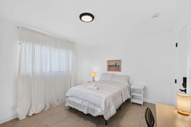 2101 SE 4TH Avenue, Fort Lauderdale, FL 33316