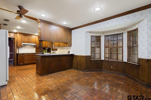 1929 McDonald, Tyler, TX 75701