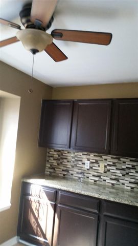 6111 Quiet Village Court, Houston, TX 77053