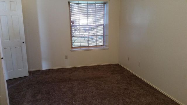 6111 Quiet Village Court, Houston, TX 77053