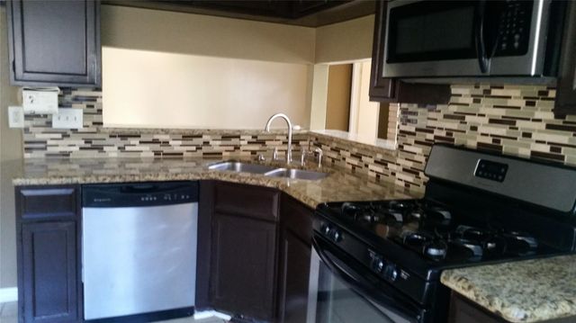 6111 Quiet Village Court, Houston, TX 77053