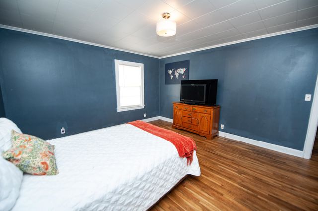 57 Gosnell Ave, Inman, SC 29349