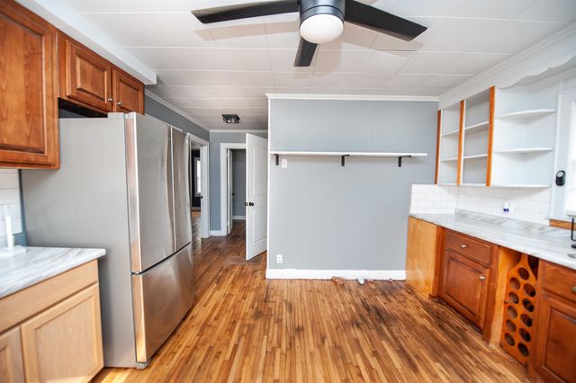 57 Gosnell Ave, Inman, SC 29349